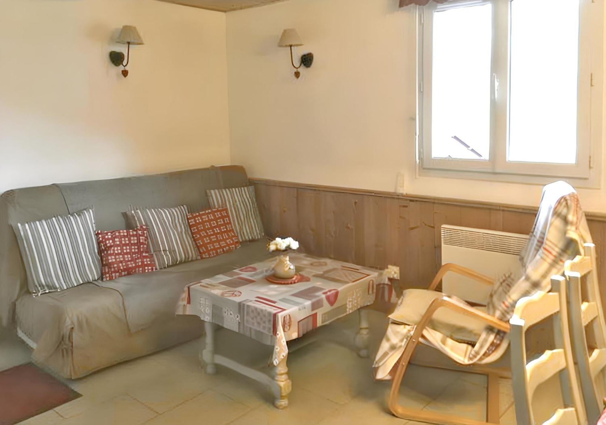 Appartement Cosy A Cornimont 30 M² Avec Terrasse Et Vue Montagne Dış mekan fotoğraf